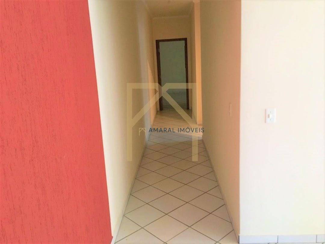 Casa à venda com 3 quartos, 150m² - Foto 11