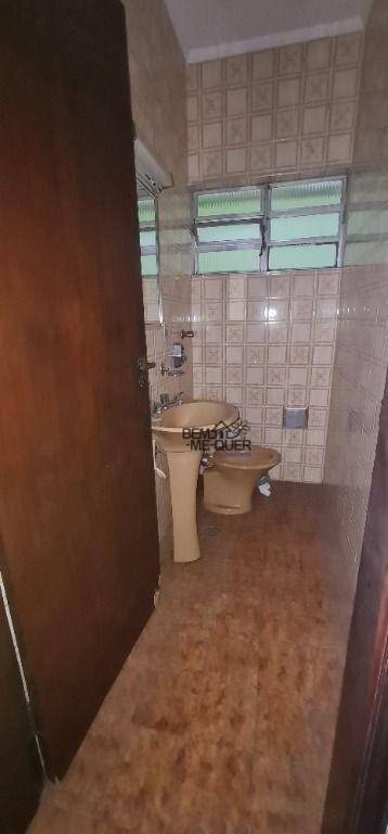 Sobrado à venda com 3 quartos, 150m² - Foto 9