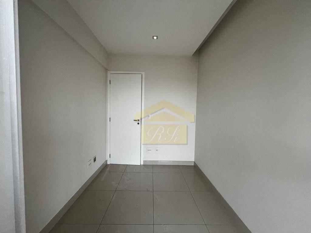 Apartamento à venda com 3 quartos, 83m² - Foto 10