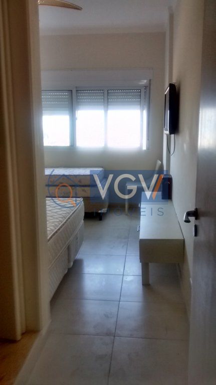 Apartamento à venda com 4 quartos, 200m² - Foto 15