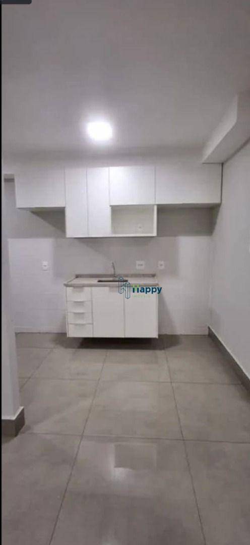 Apartamento para alugar com 2 quartos, 60m² - Foto 11