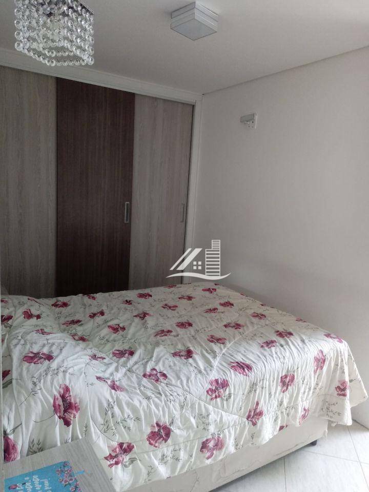 Apartamento à venda com 2 quartos, 67m² - Foto 15