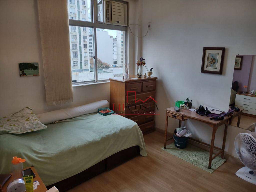 Apartamento à venda com 2 quartos, 75m² - Foto 9