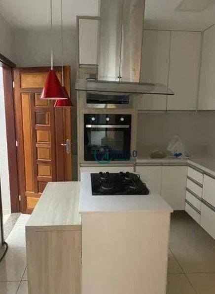 Casa à venda com 3 quartos, 80m² - Foto 10