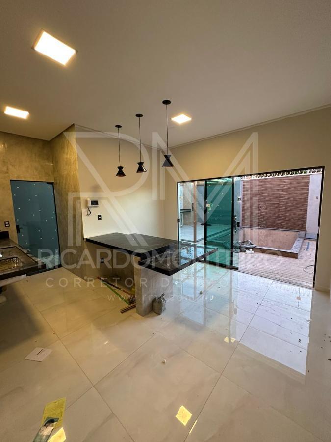 Casa à venda com 3 quartos, 240m² - Foto 6