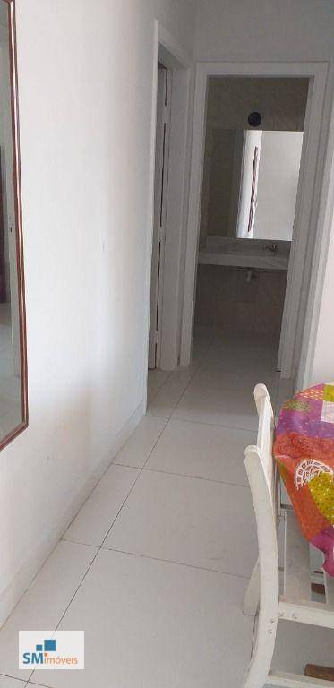 Apartamento à venda com 2 quartos, 65m² - Foto 3