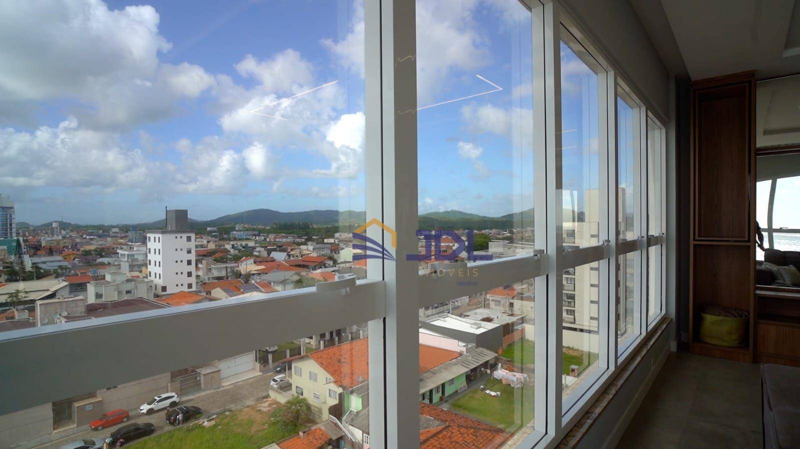 Apartamento à venda com 4 quartos, 186m² - Foto 9