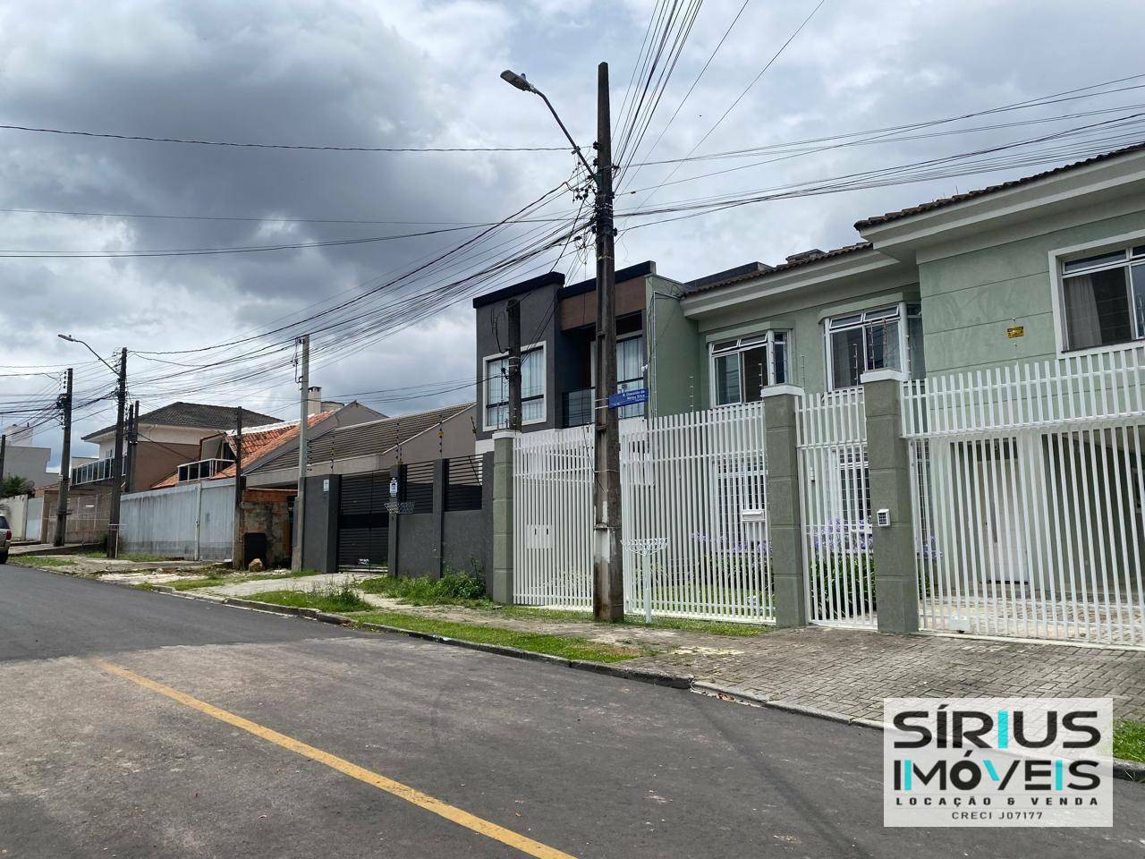 Sobrado à venda com 3 quartos, 104m² - Foto 2