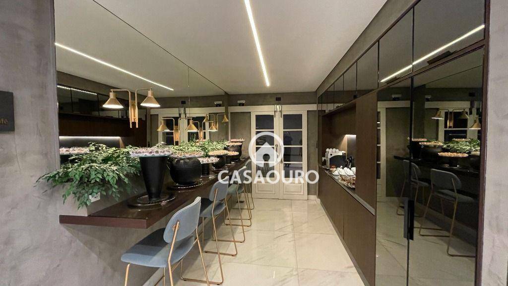 Apartamento para alugar com 2 quartos, 70m² - Foto 41