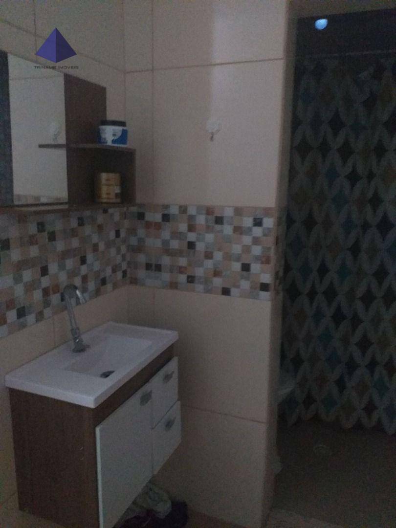 Casa à venda com 4 quartos, 195m² - Foto 5