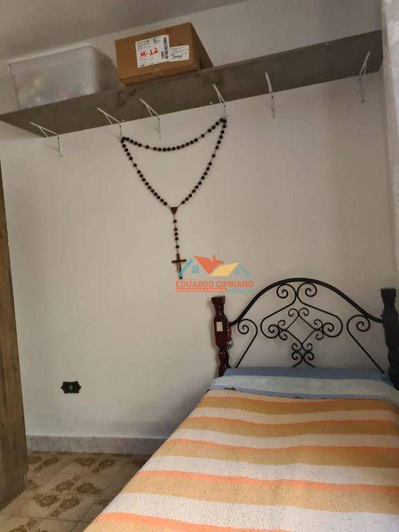 Casa à venda com 3 quartos, 80m² - Foto 6