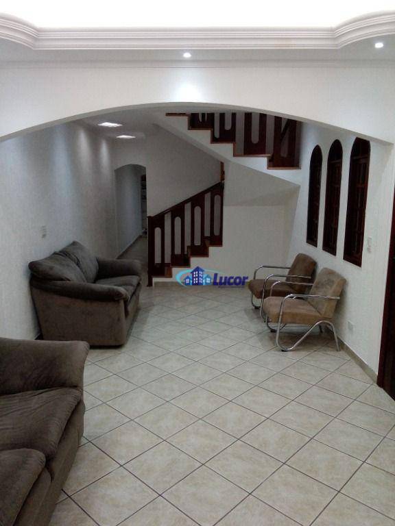 Sobrado à venda com 3 quartos, 214m² - Foto 38