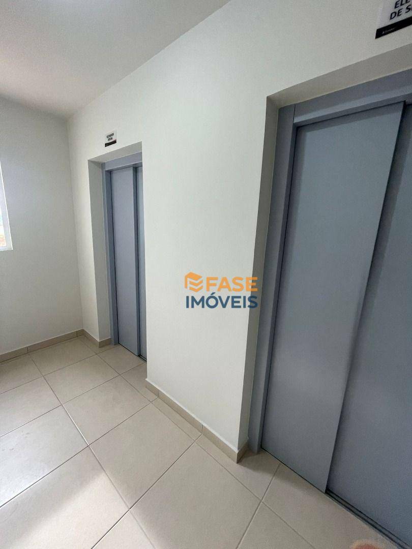 Apartamento à venda com 2 quartos, 53m² - Foto 2
