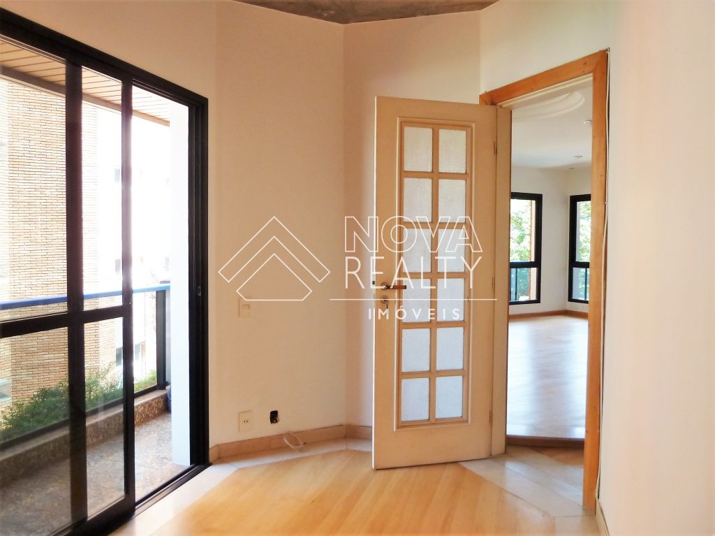 Apartamento à venda e aluguel com 3 quartos, 207m² - Foto 11