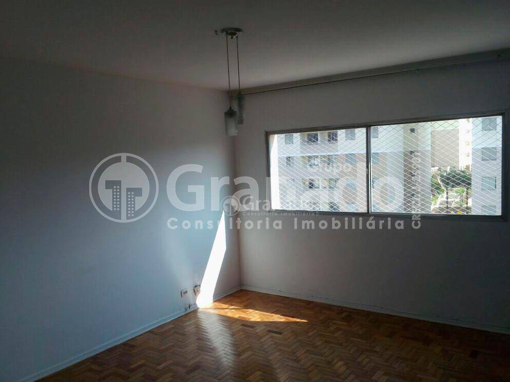 Apartamento à venda com 2 quartos, 67m² - Foto 7