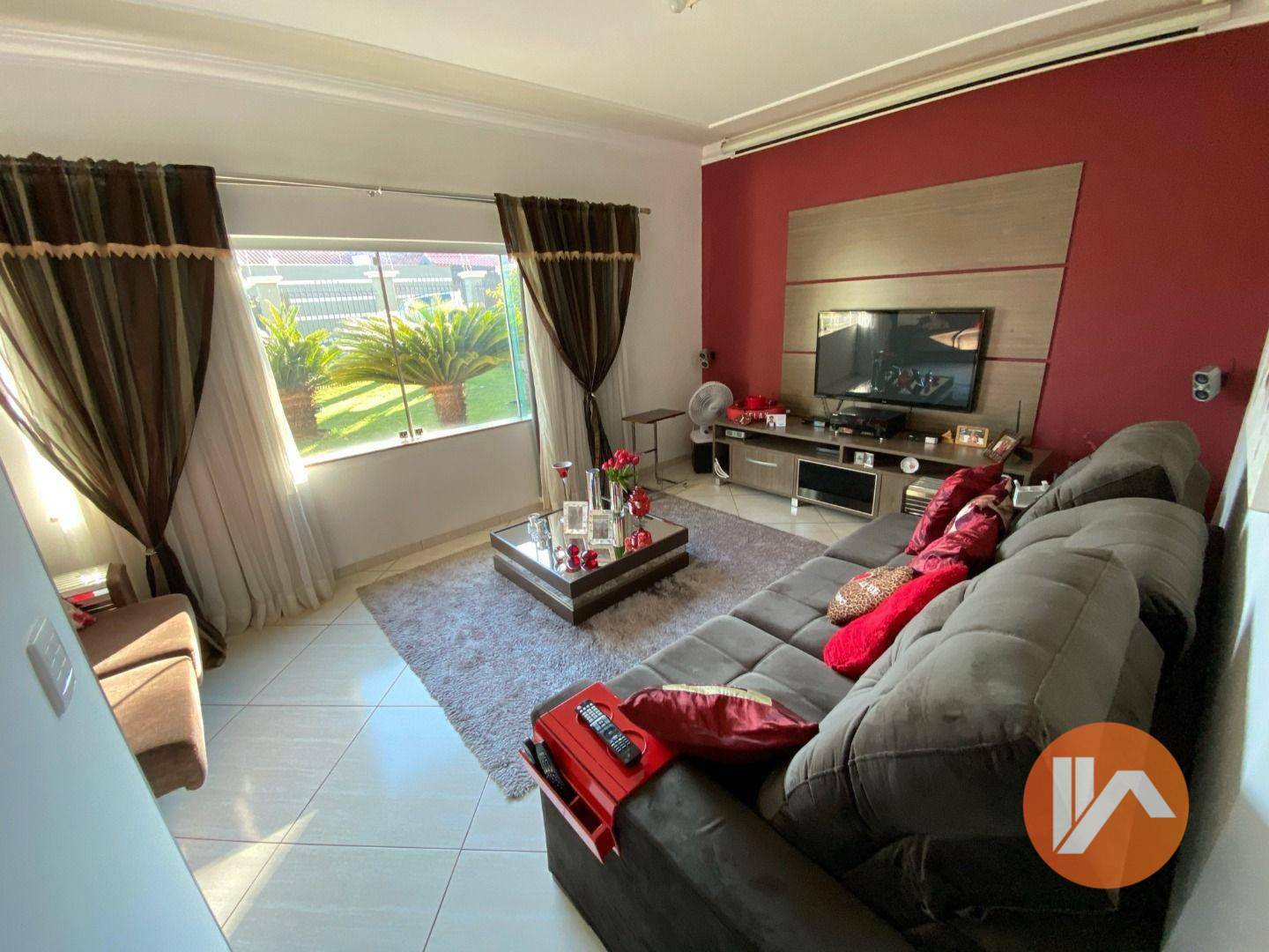 Casa à venda com 4 quartos, 600m² - Foto 35