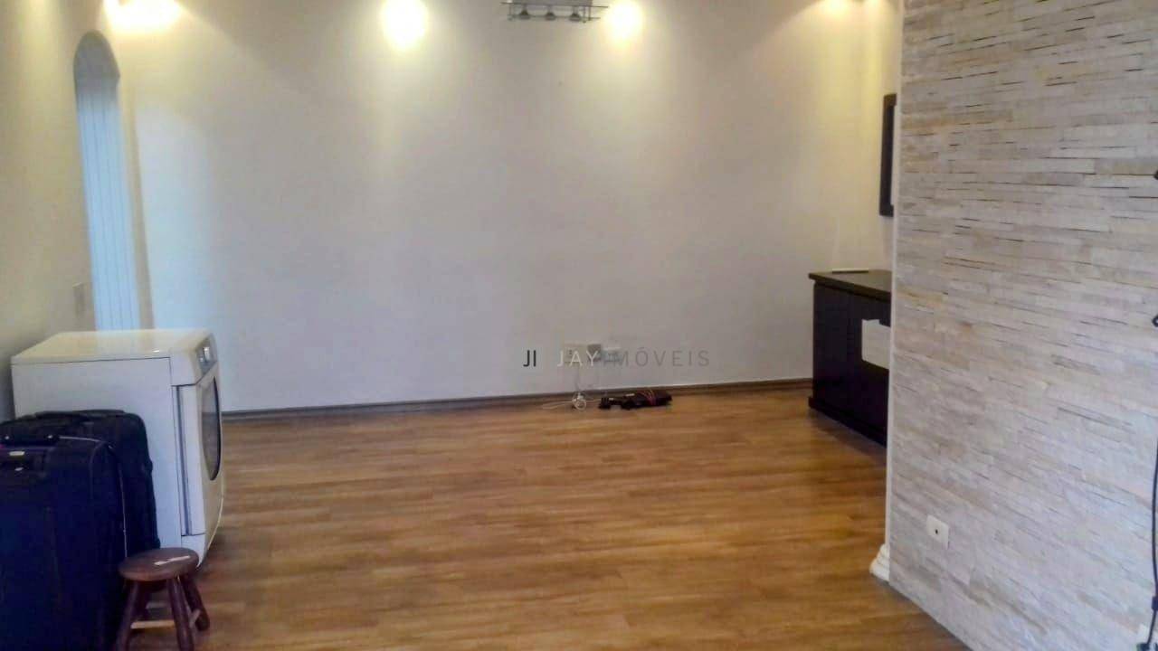 Apartamento à venda com 3 quartos, 105m² - Foto 3