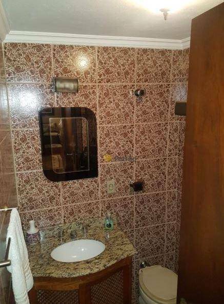 Apartamento à venda com 3 quartos, 150m² - Foto 4