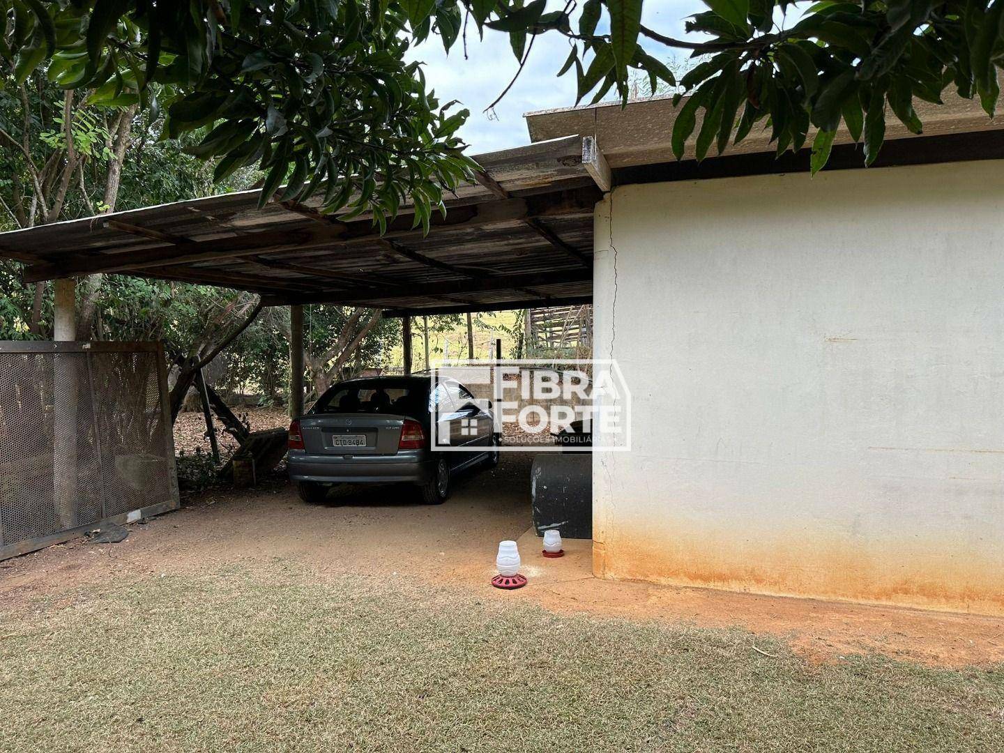 Chácara à venda com 2 quartos, 150m² - Foto 6