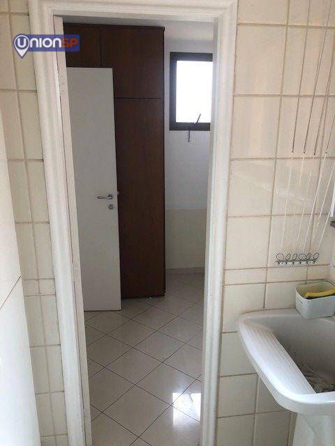 Apartamento à venda com 3 quartos, 160m² - Foto 15