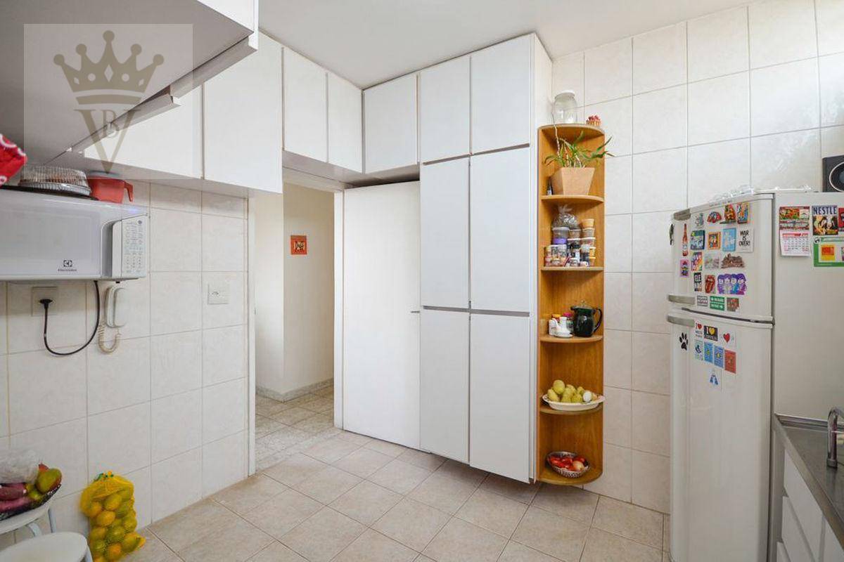 Apartamento à venda com 3 quartos, 95m² - Foto 15