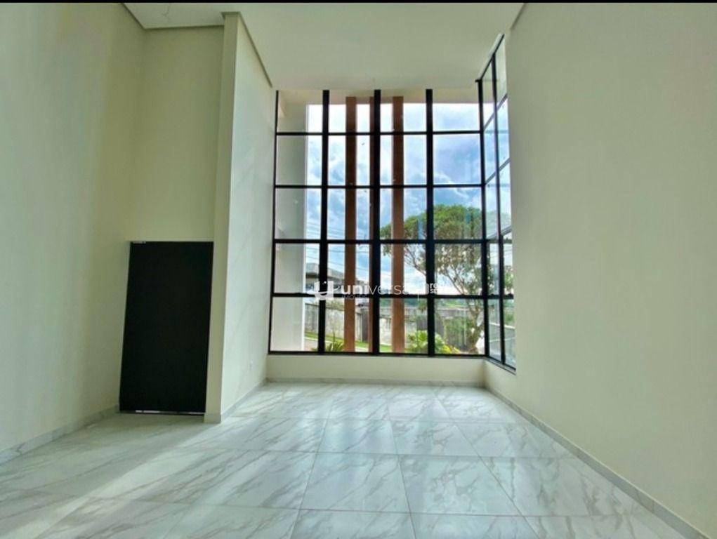 Casa de Condomínio à venda com 4 quartos, 328m² - Foto 4