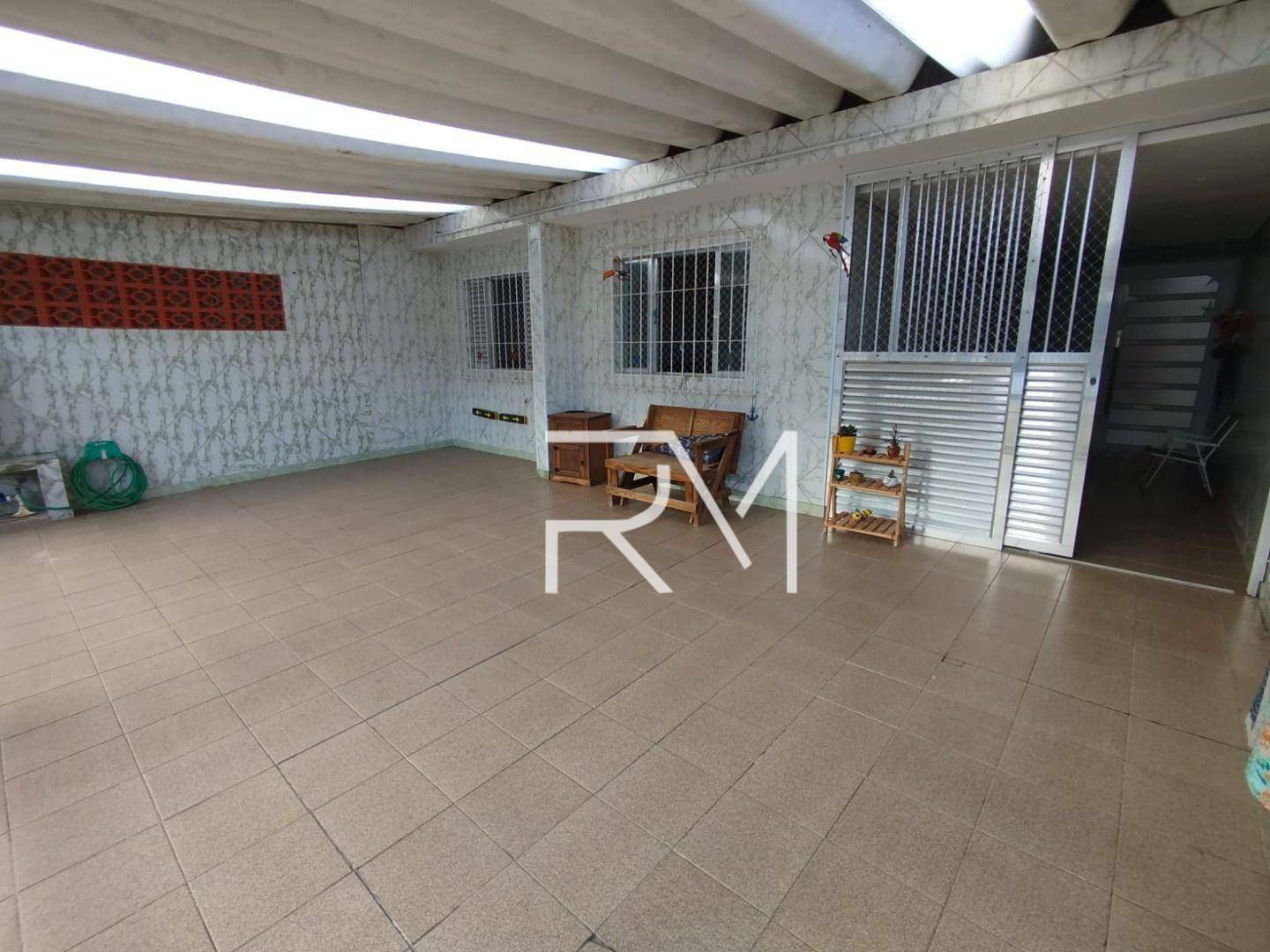 Casa à venda com 3 quartos, 120m² - Foto 2