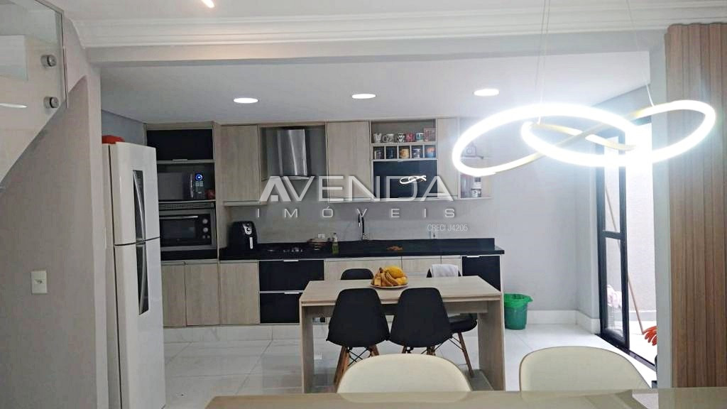 Sobrado à venda com 3 quartos, 154m² - Foto 3