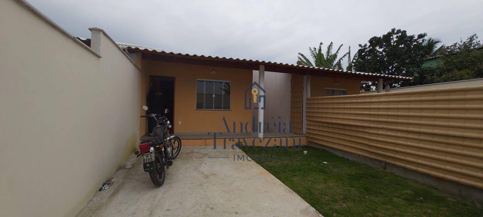 Casa à venda com 2 quartos, 80m² - Foto 1