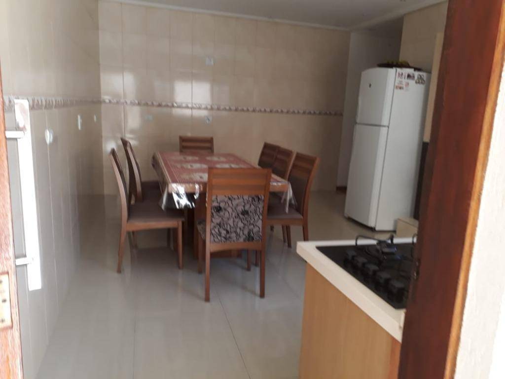 Casa à venda com 3 quartos, 300m² - Foto 14