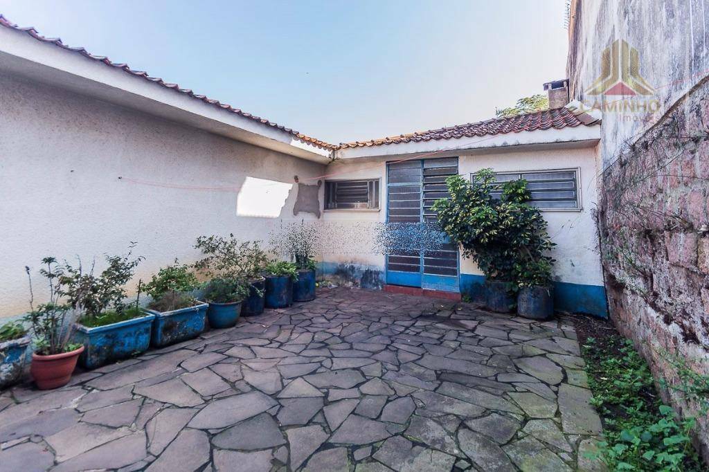 Casa à venda com 3 quartos, 250m² - Foto 34