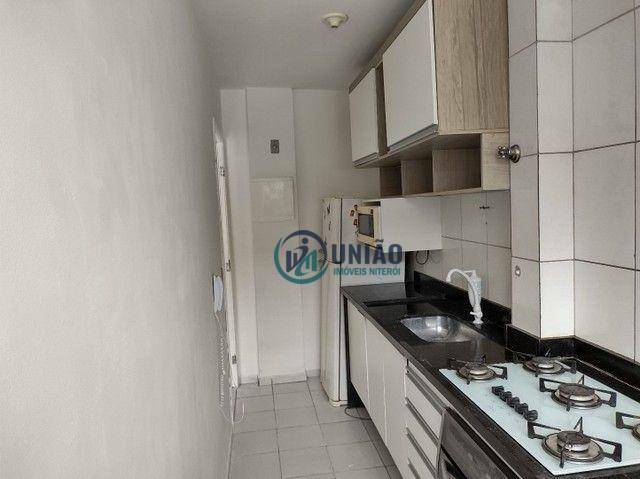 Apartamento à venda com 2 quartos, 65m² - Foto 15