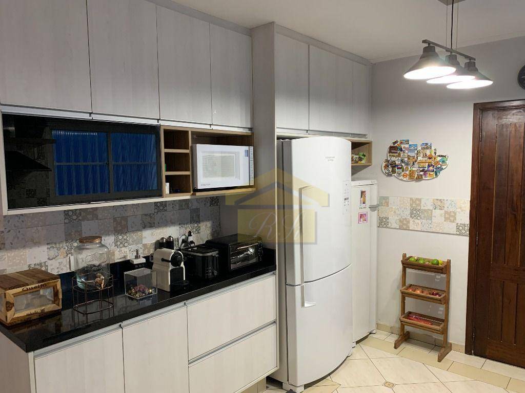 Sobrado à venda com 3 quartos, 177m² - Foto 9