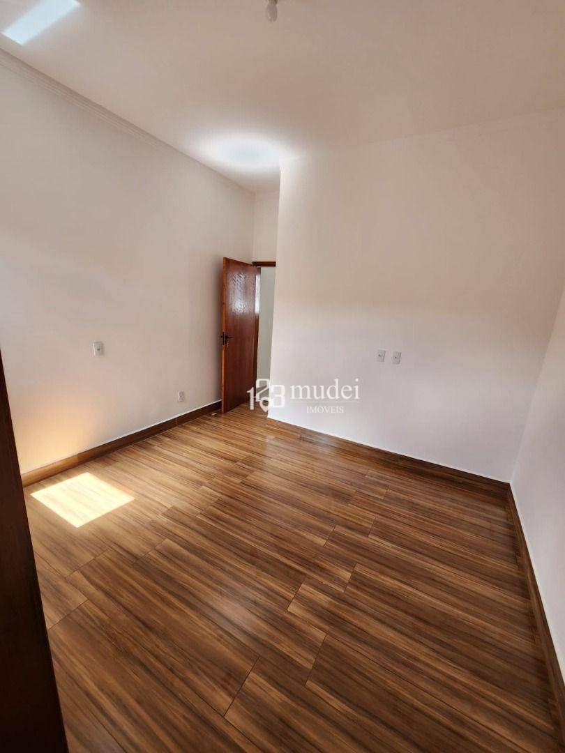 Casa à venda com 3 quartos, 80m² - Foto 10