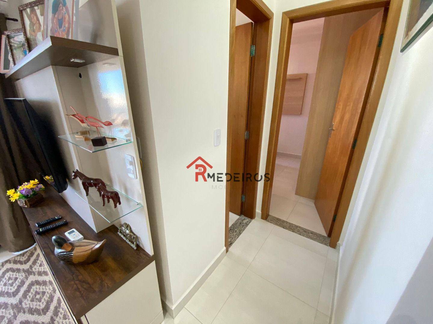 Apartamento à venda com 1 quarto, 47m² - Foto 11