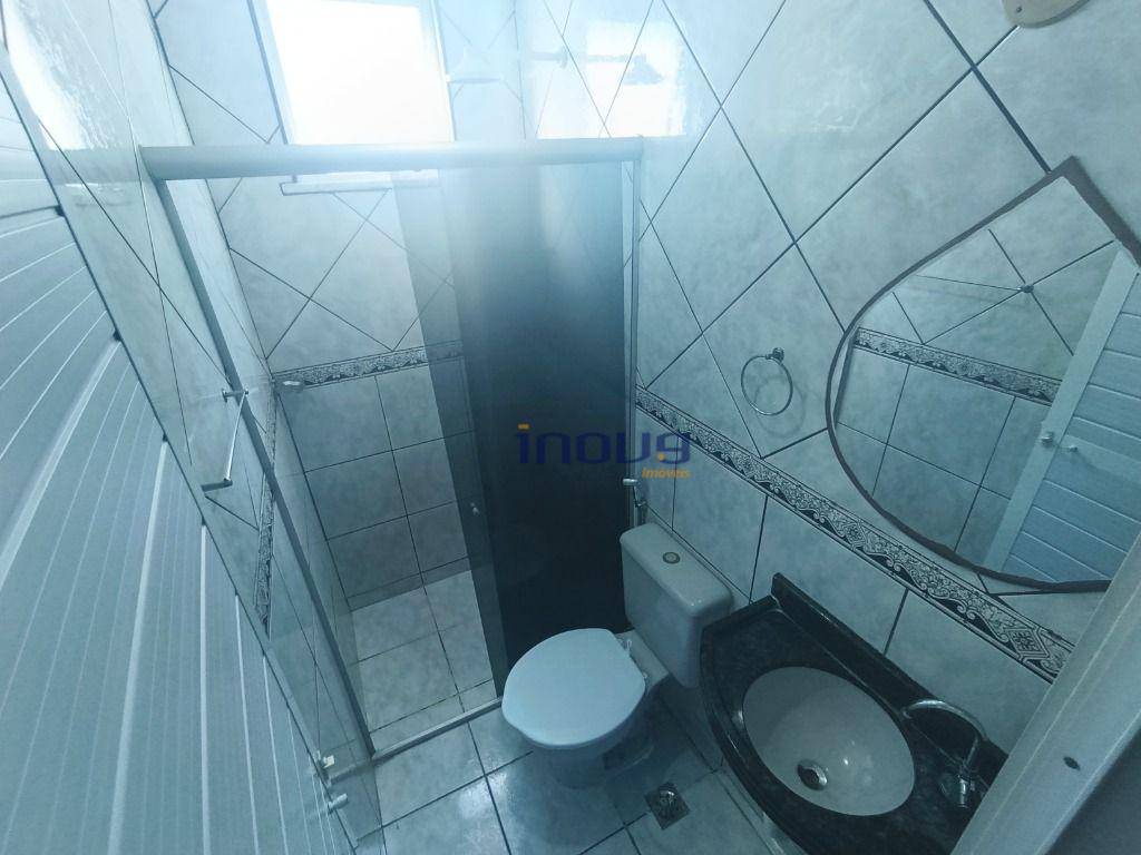 Apartamento para alugar com 3 quartos, 116m² - Foto 12