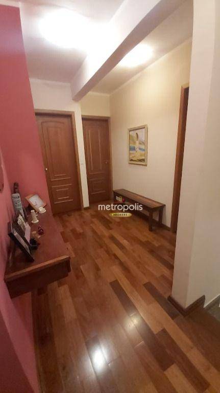 Sobrado à venda com 3 quartos, 240m² - Foto 10