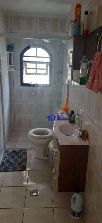 Sobrado à venda com 3 quartos, 190m² - Foto 22