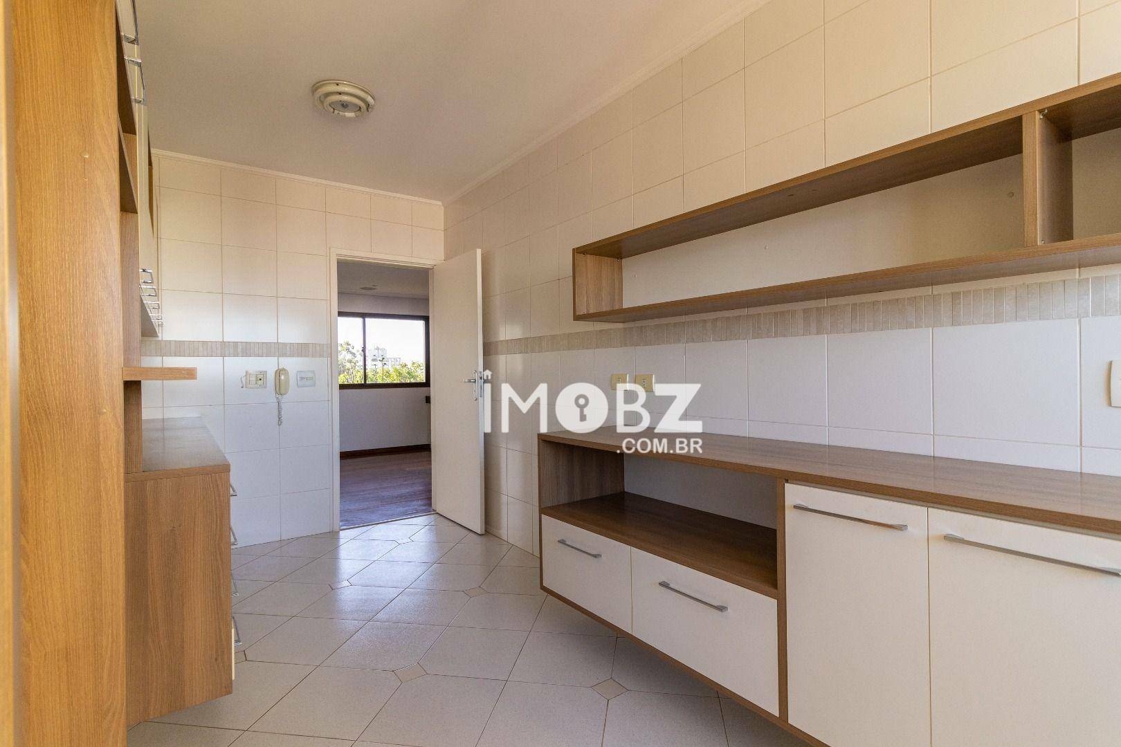 Apartamento à venda com 3 quartos, 160m² - Foto 5