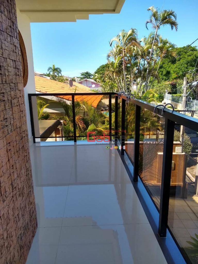 Casa de Condomínio à venda com 3 quartos, 250m² - Foto 18