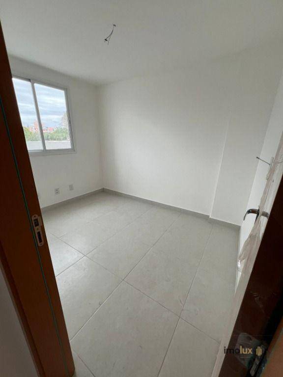 Apartamento à venda com 2 quartos, 1m² - Foto 10