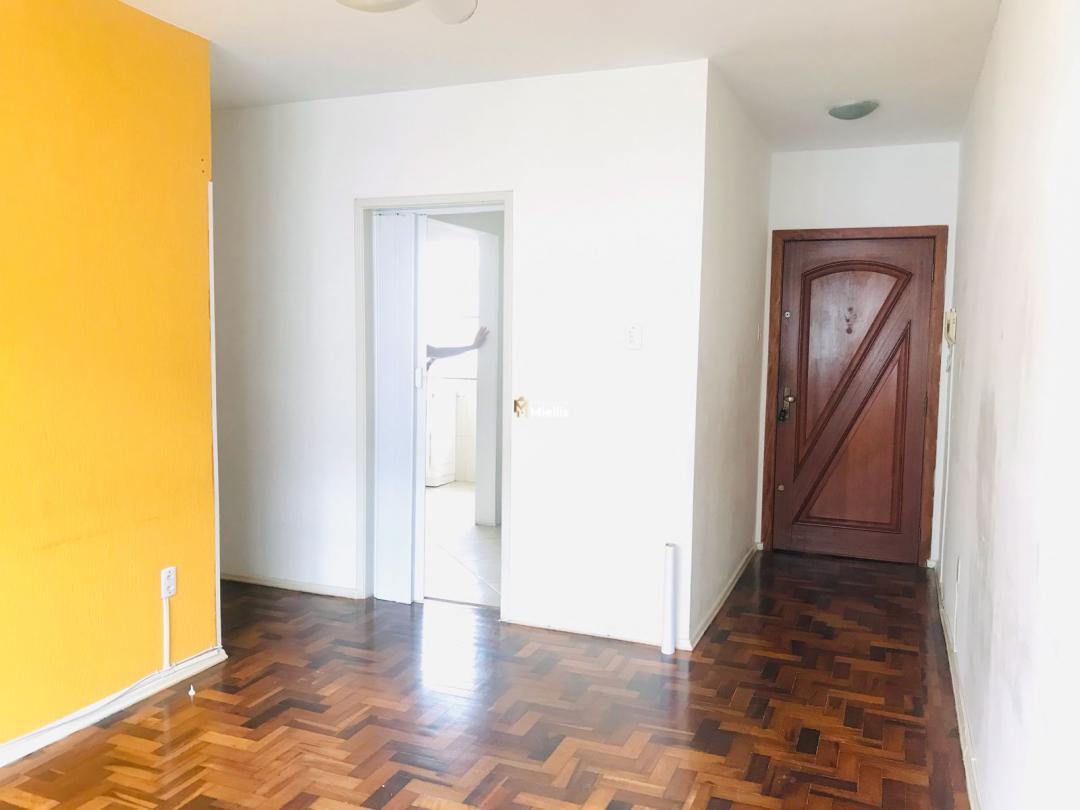 Apartamento à venda com 3 quartos, 75m² - Foto 7