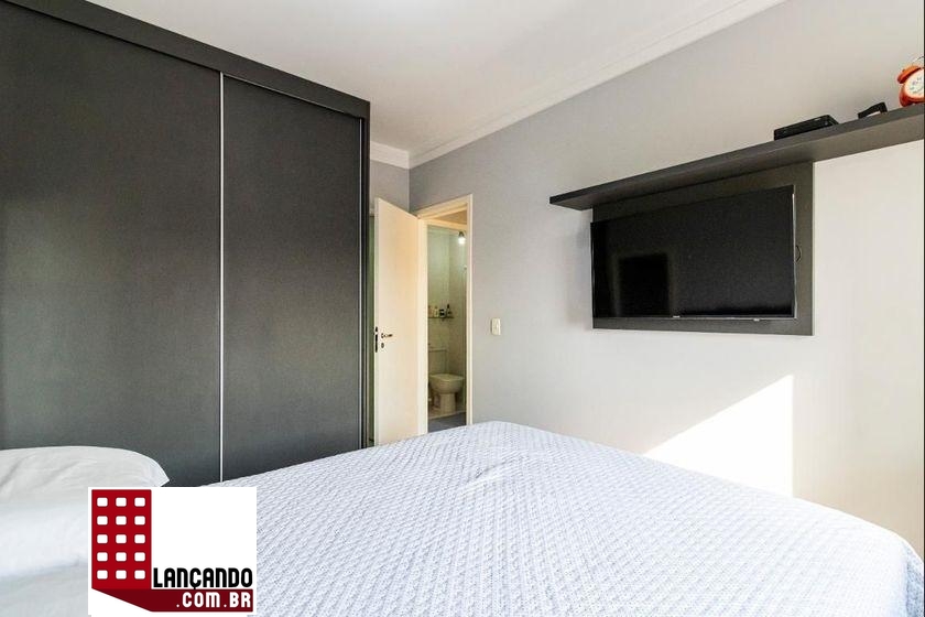 Apartamento à venda com 2 quartos, 72m² - Foto 2