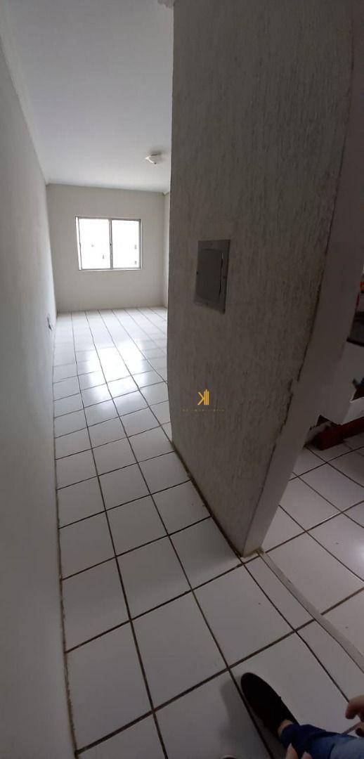 Apartamento à venda com 3 quartos, 57m² - Foto 4