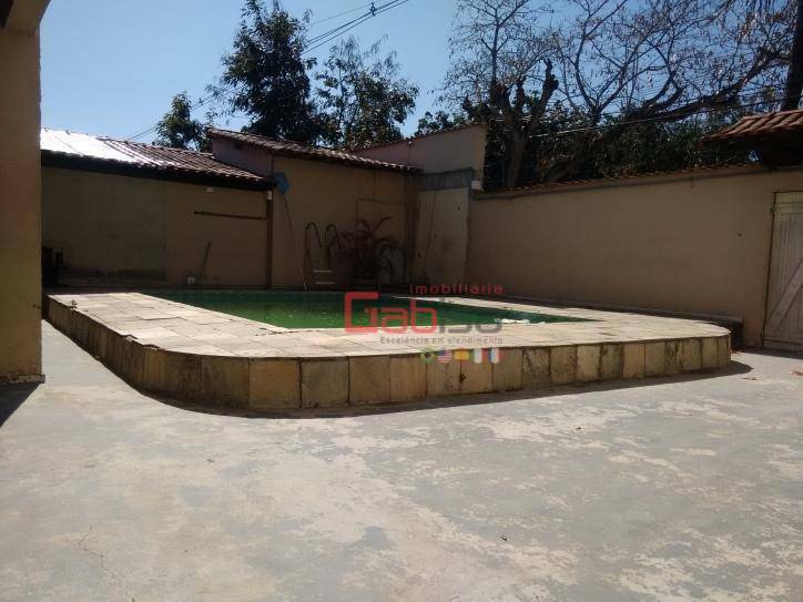 Casa à venda com 3 quartos, 550m² - Foto 26