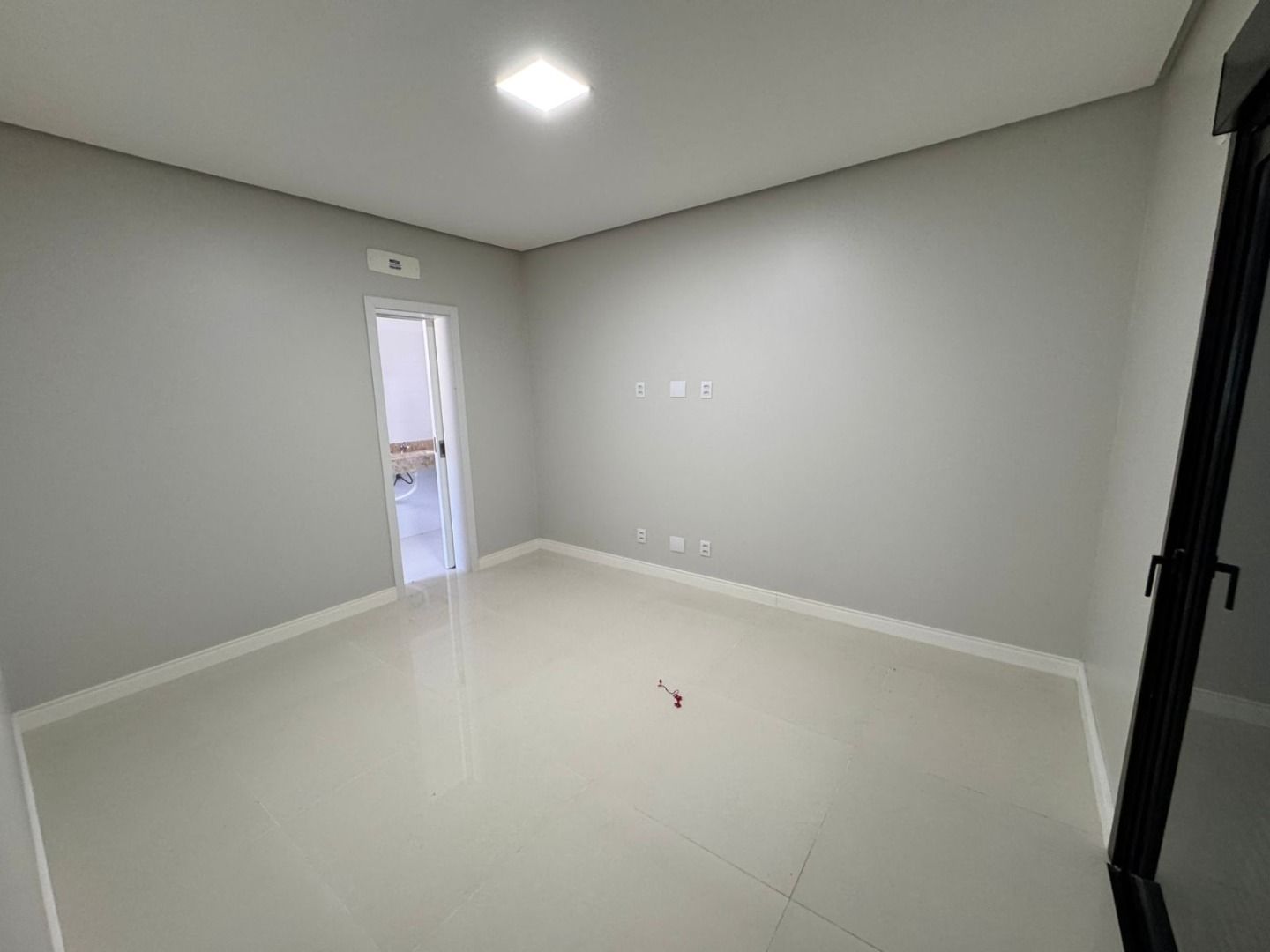 Casa de Condomínio à venda com 3 quartos, 175m² - Foto 21