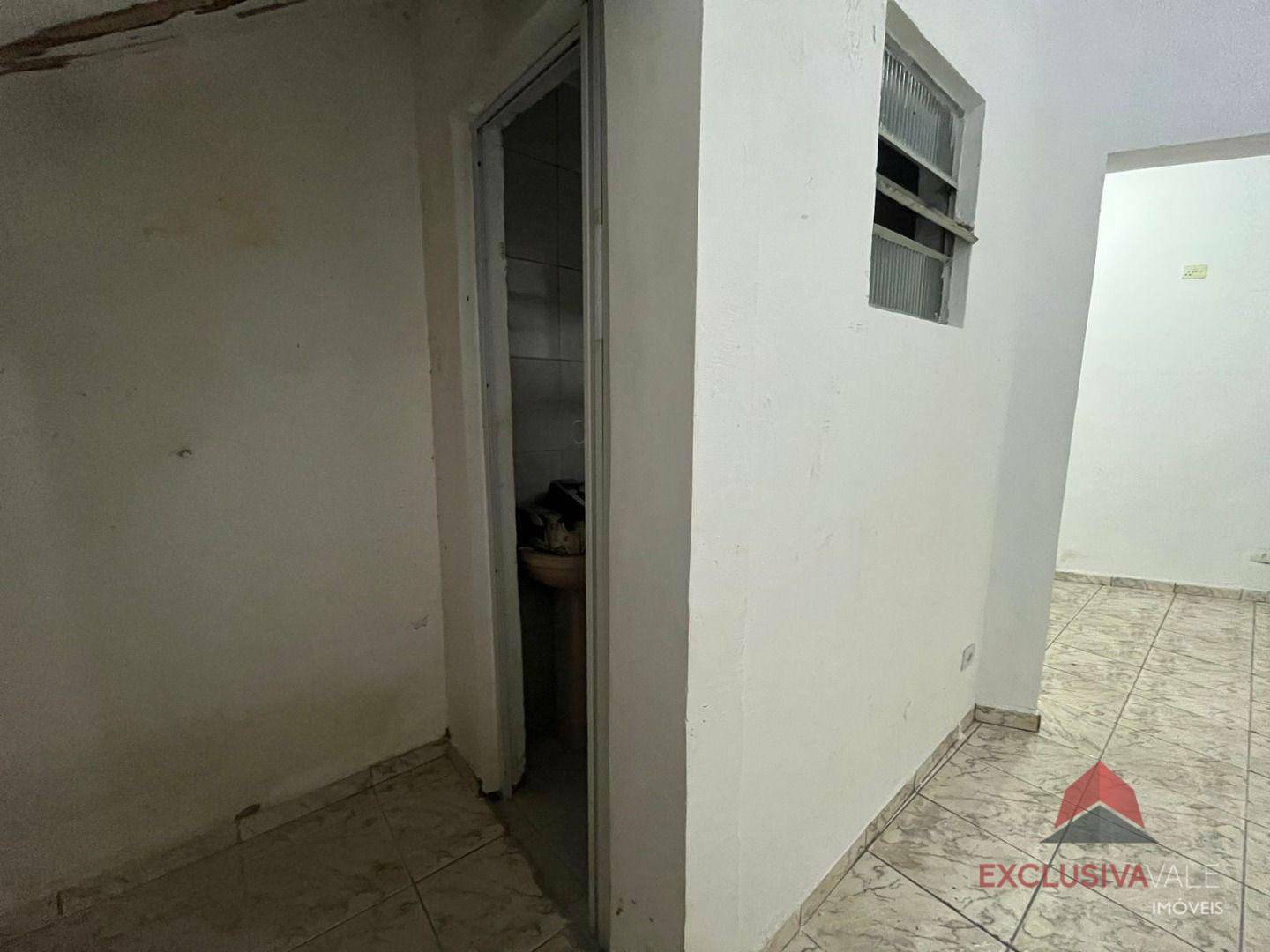 Casa à venda com 1 quarto, 130m² - Foto 7