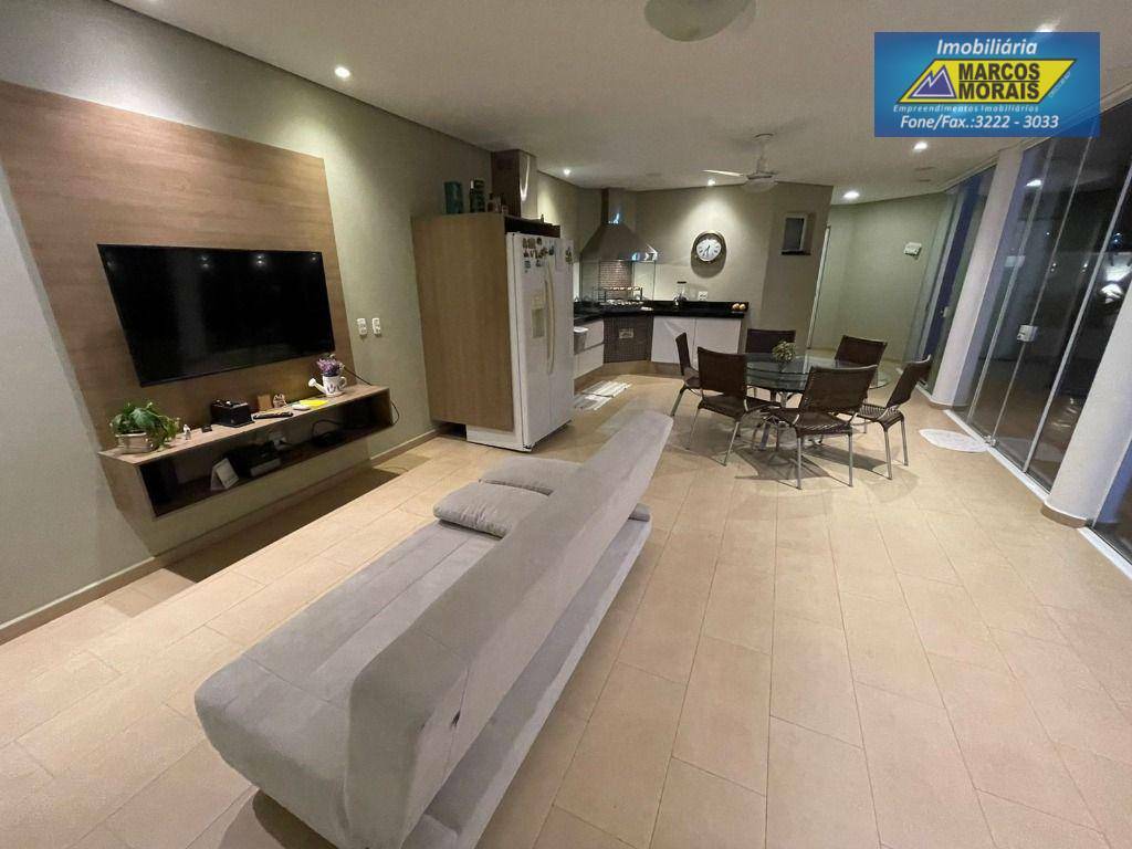 Casa de Condomínio à venda com 3 quartos, 415m² - Foto 19