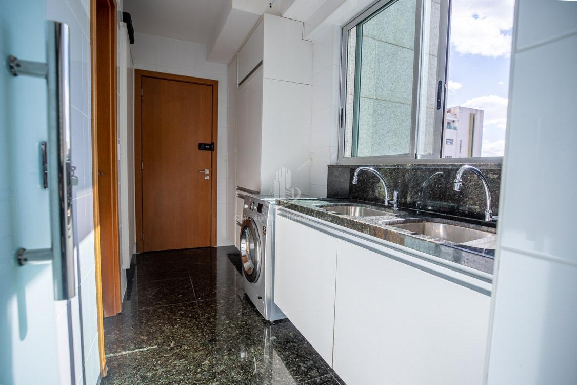 Apartamento à venda com 3 quartos, 162m² - Foto 29