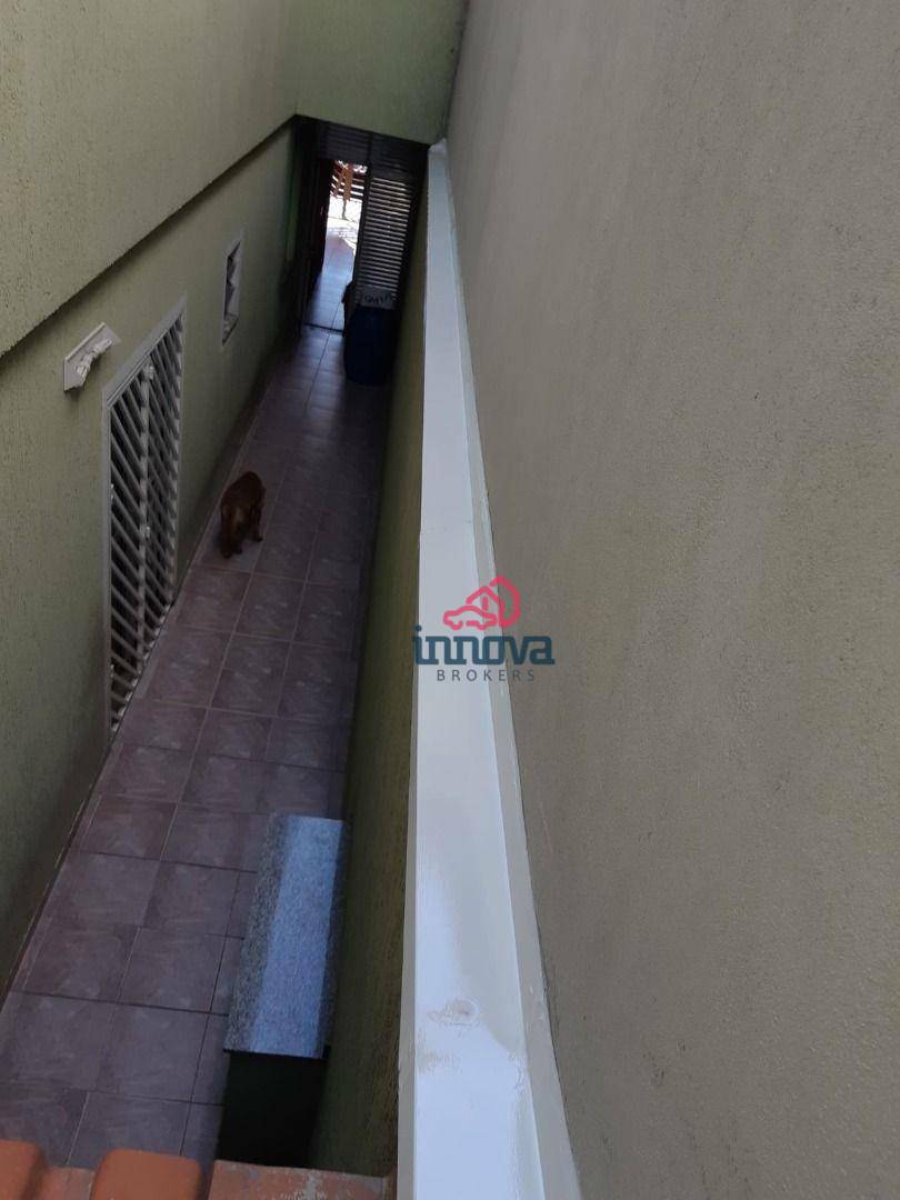 Sobrado à venda e aluguel com 4 quartos, 220m² - Foto 18